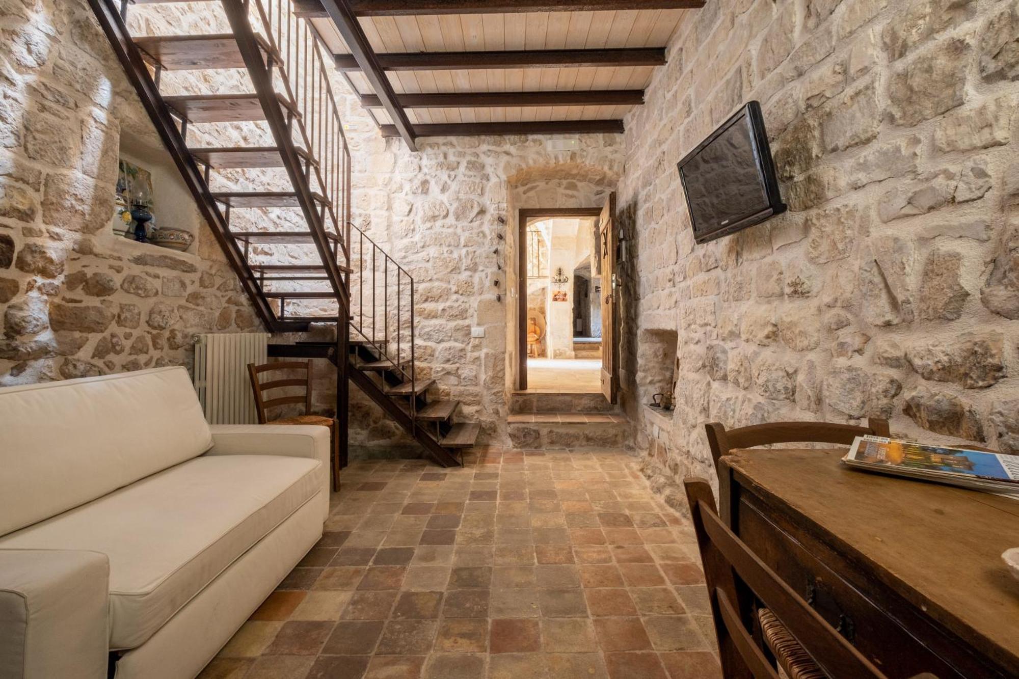 Case-Grotte Degli Avi, Esperienza Abitativa In Grotta Μόντικα Εξωτερικό φωτογραφία