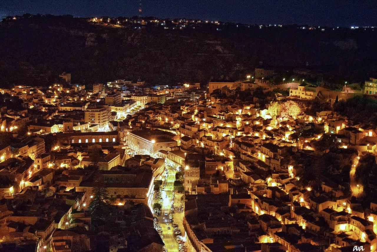 Case-Grotte Degli Avi, Esperienza Abitativa In Grotta Μόντικα Εξωτερικό φωτογραφία