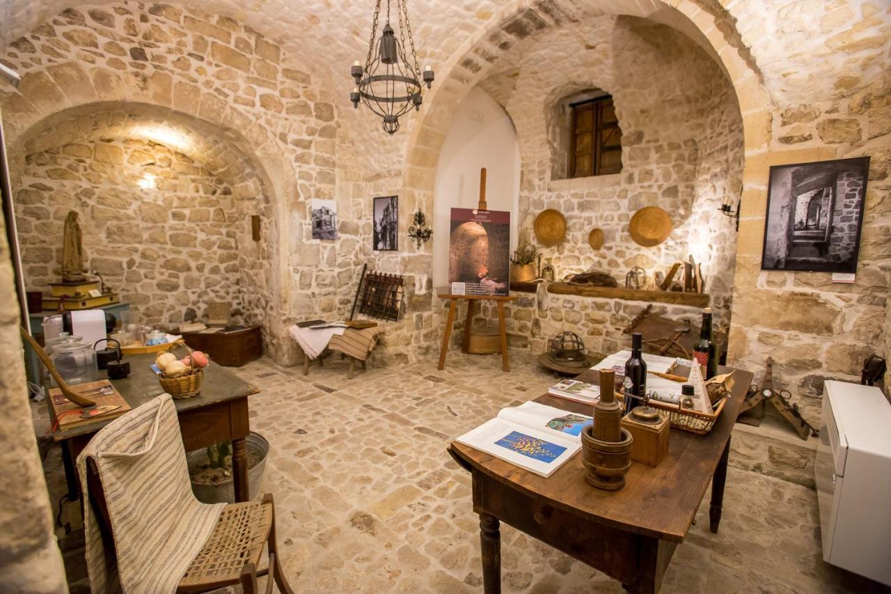 Case-Grotte Degli Avi, Esperienza Abitativa In Grotta Μόντικα Εξωτερικό φωτογραφία